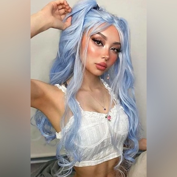 ✨22” BLUE BEACHWAVYLACE FRONT WIG💫 NEW